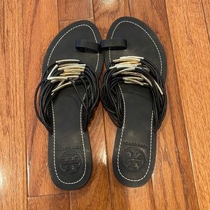 Tory Burch Sandles. . Excellent condition .